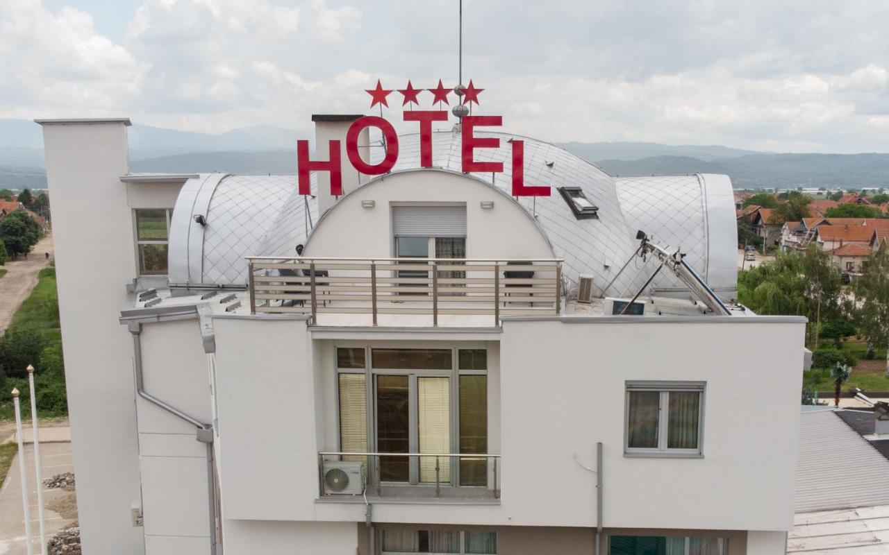 Hotel Bella Nella Leskovac  Exteriér fotografie